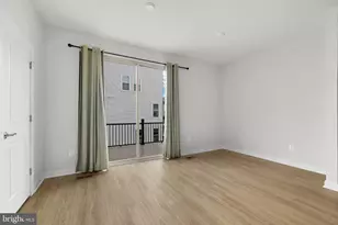2128 Glacier Rd, Herndon, VA 20170 - Photo 16