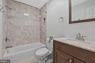 6133 Joust Ln, Alexandria, VA 22315 - Photo 30