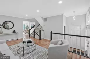 6133 Joust Ln, Alexandria, VA 22315 - Photo 8