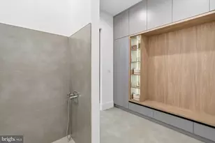 1747 Gilson St, Falls Church, VA 22043 - Photo 22