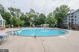 3179 Summit Square Dr, Oakton, VA 22124 - Photo 22