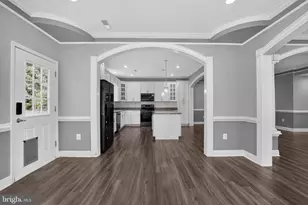[Address not provided], Fairfax, VA 22030 - Photo 8
