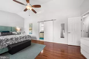 5608 Schoolfield Ct, Centreville, VA 20120 - Photo 16