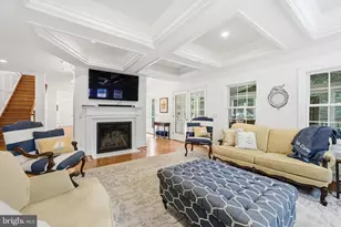 914 Plum St SW, Vienna, VA 22180 - Photo 8