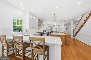 914 Plum St SW, Vienna, VA 22180 - Photo 16