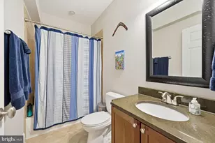 914 Plum St SW, Vienna, VA 22180 - Photo 42
