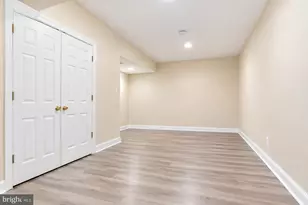 9415 Park Hunt Ct, Springfield, VA 22153 - Photo 34