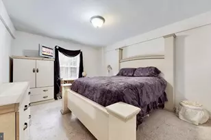 3330 Spring Ln, Falls Church, VA 22041 - Photo 18