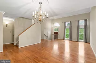 14614 Creek Valley Ct, Centreville, VA 20120 - Photo 2