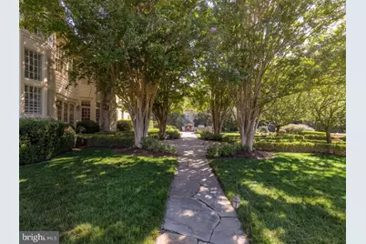 1205 Towlston Road, Great Falls, VA 22066 - Photo 4