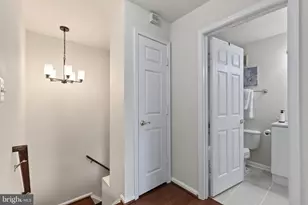 12821 Fair Briar Ln, Fairfax, VA 22033 - Photo 30