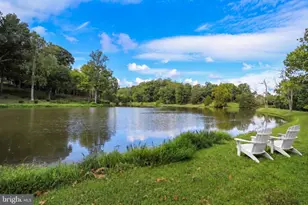 94 Interpromontory Rd, Great Falls, VA 22066 - Photo 2