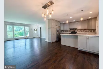 7108 Ordway Road, Centreville, VA 20121 - Photo 4