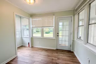 7108 Ordway Rd, Centreville, VA 20121 - Photo 8