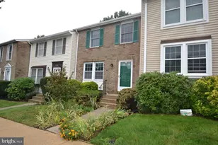 7985 Tyson Oaks Cir, Vienna, VA 22182 - Photo 1
