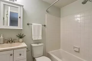 2991 Braxton Wood Ct, Fairfax, VA 22031 - Photo 12