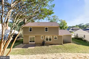 9012 Lake Braddock Dr, Burke, VA 22015 - Photo 52
