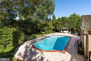 6302 Long Meadow Rd, McLean, VA 22101 - Photo 34