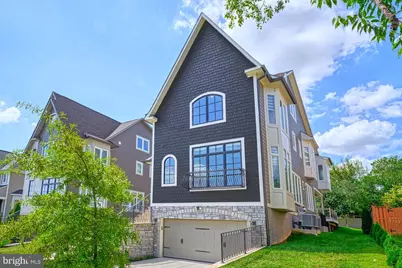 1600 Great Falls Street, McLean, VA 22101 - Photo 2