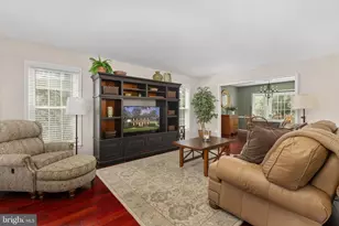5442 Flint Tavern Pl, Burke, VA 22015 - Photo 2