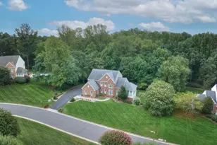 11689 Caris Glenne Dr, Herndon, VA 20170 - Photo 4