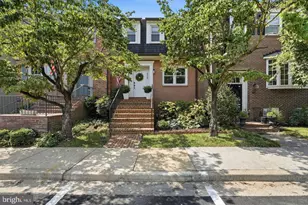 6328 Golf Course Square, Alexandria, VA 22307 - Photo 2