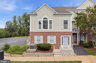 6350 Hawk View Ct, Alexandria, VA 22312 - Photo 28