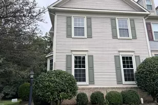 7001 Fieldhurst Ct, Alexandria, VA 22315 - Photo 2