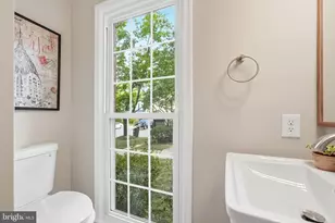 6364 Buffie Ct, Burke, VA 22015 - Photo 6