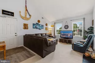 6043 Essex House Square, Alexandria, VA 22310 - Photo 4