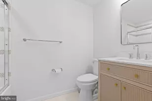 10072 Apple Wood Ct, Burke, VA 22015 - Photo 36