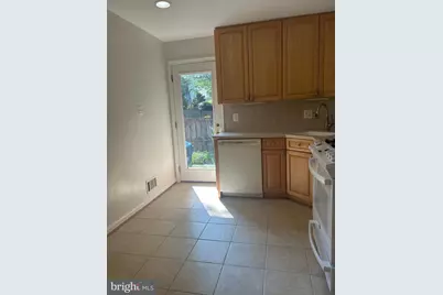 6204 Erman Court, Burke, VA 22015 - Photo 6