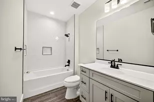 643 Jefferson St, Herndon, VA 20170 - Photo 54
