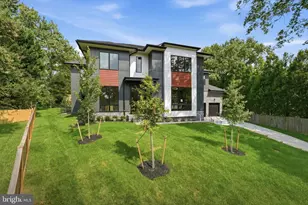 1905 Lamson Pl, McLean, VA 22101 - Photo 2