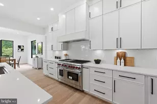 1905 Lamson Pl, McLean, VA 22101 - Photo 6