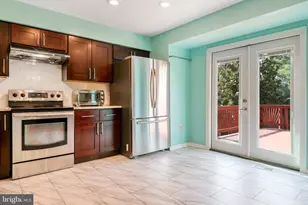3964 Rosebay Ct, Fairfax, VA 22033 - Photo 14