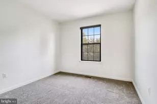 3964 Rosebay Ct, Fairfax, VA 22033 - Photo 32