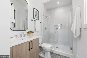 1734 Pimmit Dr, Falls Church, VA 22043 - Photo 10