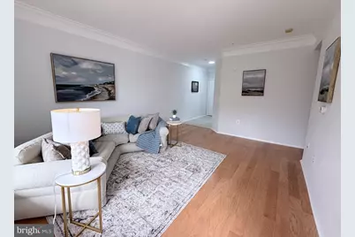 3021 Nicosh Circle #1401, Falls Church, VA 22042 - Photo 2