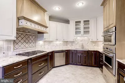 8503 Westown Way, Vienna, VA 22182 - Photo 10