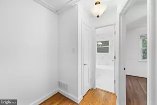 2304 Fairview Terrace, Alexandria, VA 22303 - Photo 16