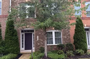 3184 Yeager Dr, Herndon, VA 20171 - Photo 2