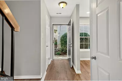 10310 Bridgetown Place #56, Burke, VA 22015 - Photo 2