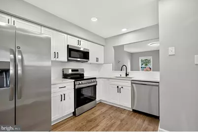 10310 Bridgetown Place #56, Burke, VA 22015 - Photo 6