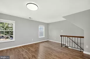 10310 Bridgetown Pl, Burke, VA 22015 - Photo 12