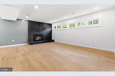203 Audreys Court SE, Vienna, VA 22180 - Photo 34