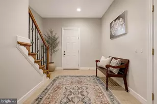 904 Locust St, Herndon, VA 20170 - Photo 52