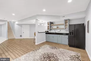 904 Locust St, Herndon, VA 20170 - Photo 54