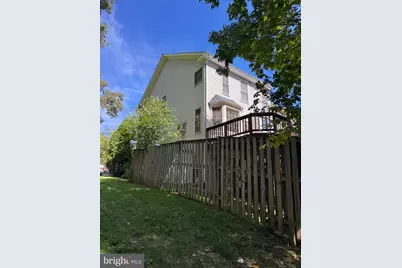 6499 English Ivy Court, Springfield, VA 22152 - Photo 4