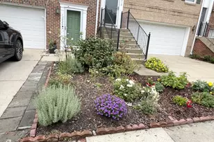 13020 Rose Petal Cir, Herndon, VA 20171 - Photo 6